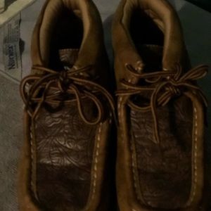 Boys western type shoes